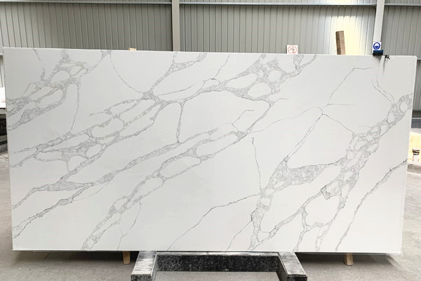 calacatta white quartz slab with good price 