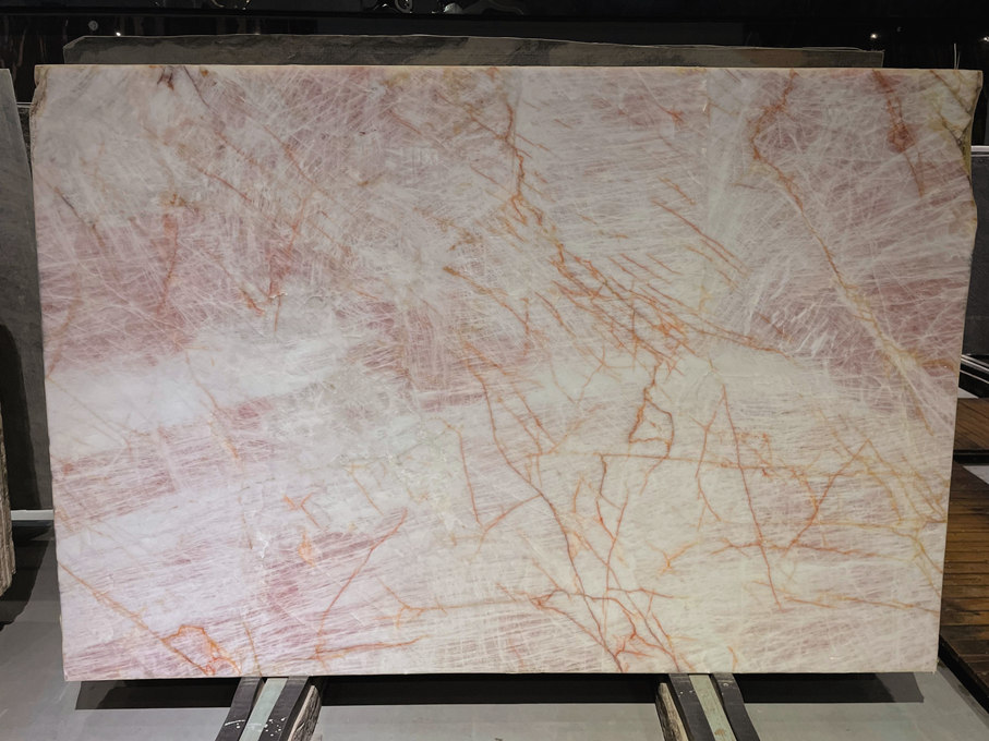 Cristallo Pink Quartzite Slab