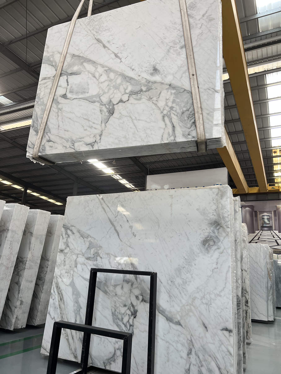 fantasy white marble slabs