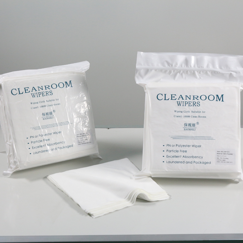 Polyester Wiping Cloth in Clean Room